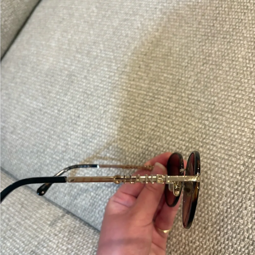 CHANEL Brown and Gold Tortoise Round Sunglasses - Picture 7 of 15